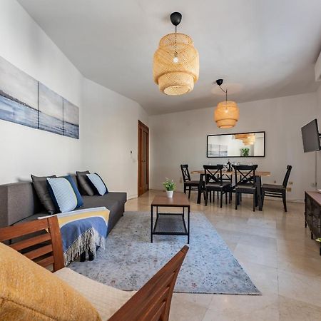 Malagasuite Cozy Stay Malaga Exterior photo