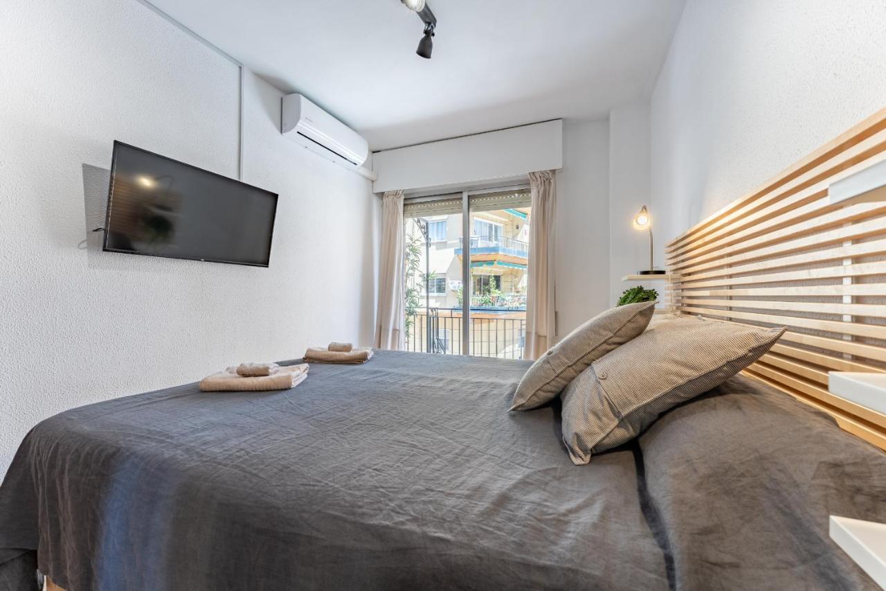 Malagasuite Cozy Stay Malaga Exterior photo