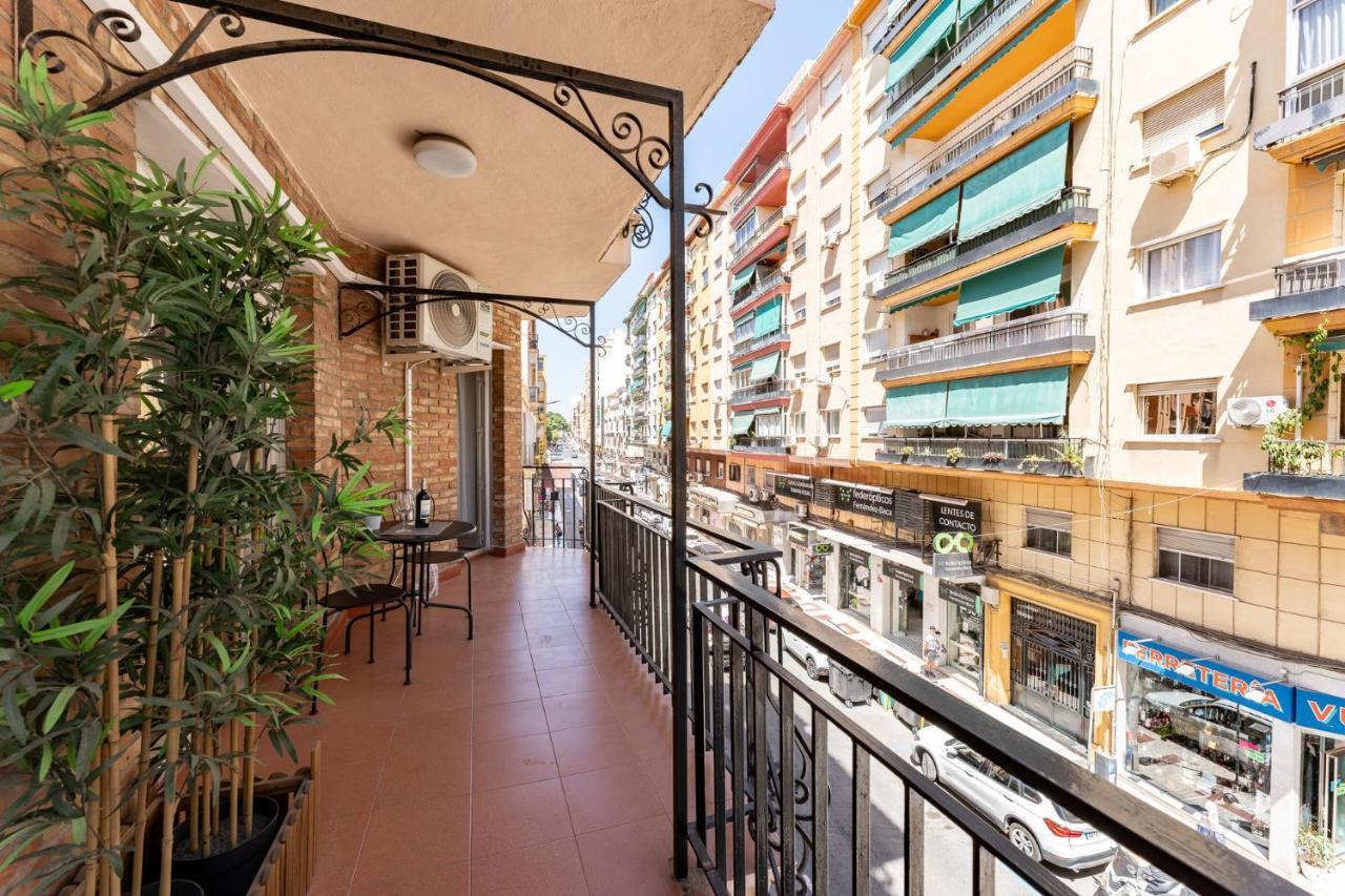 Malagasuite Cozy Stay Malaga Exterior photo